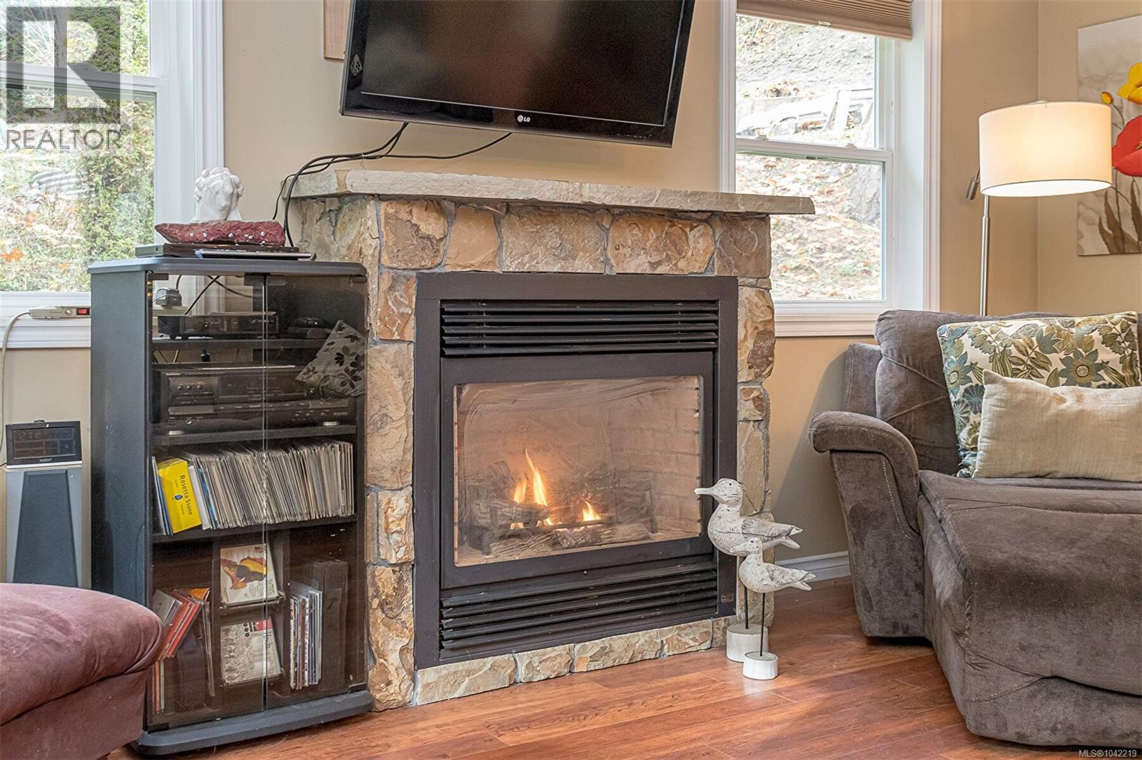 350 Dogwood Dr - 21