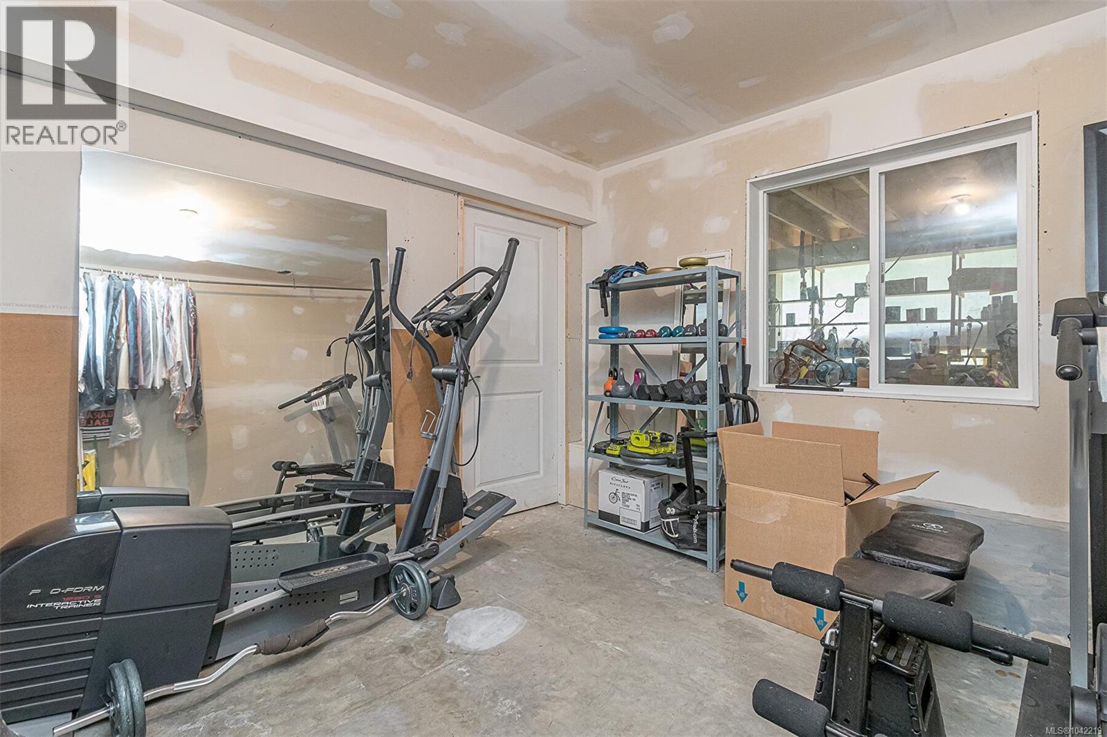 350 Dogwood Dr - 48