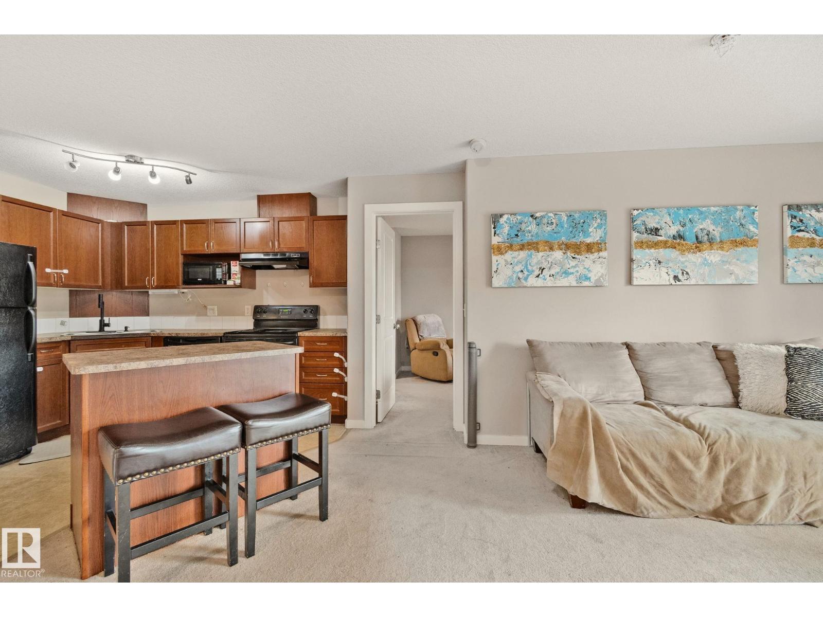 #209 240 SPRUCE RIDGE RD - 16