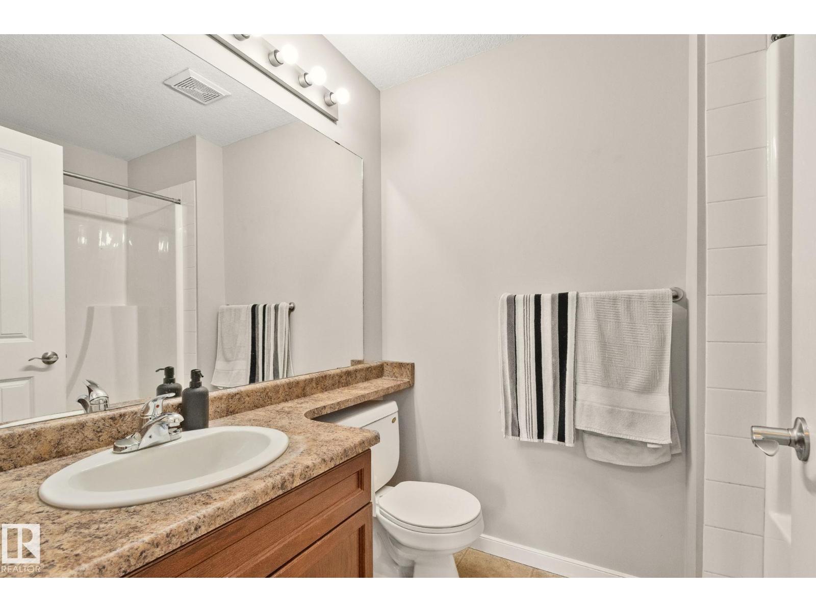#209 240 SPRUCE RIDGE RD - 21