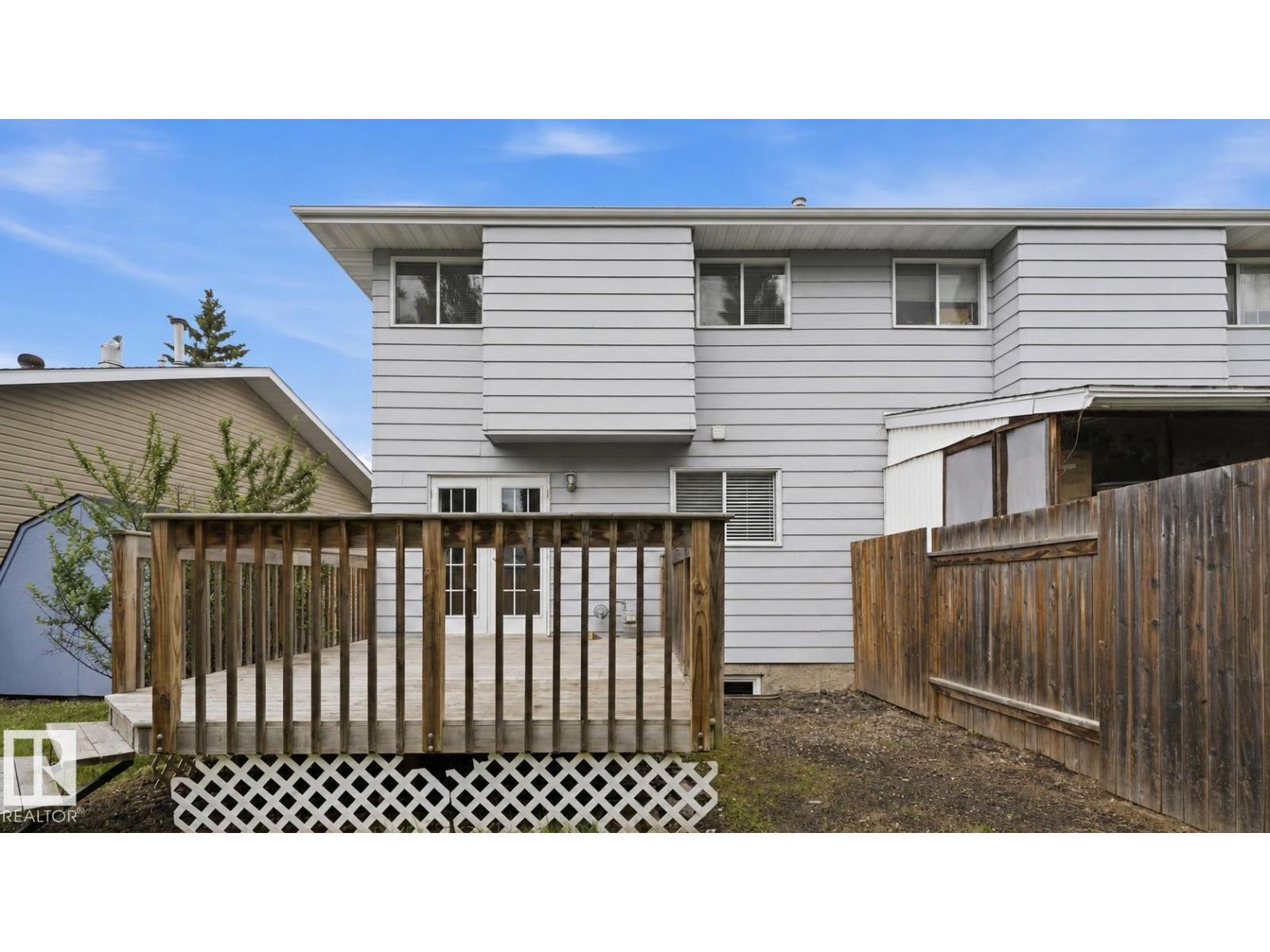 4301 44 ST — photo 31