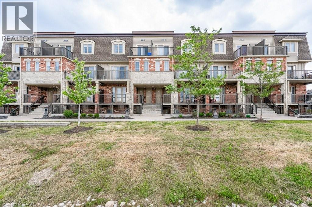 1674 FISCHER HALLMAN Road Unit# D — photo 1