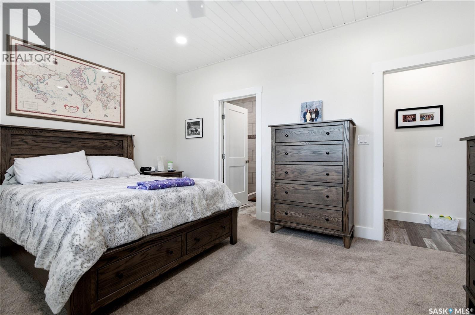 251 Lakeshore DRIVE - 20