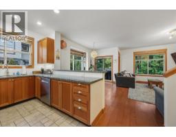 20 1530 Tynebridge Lane, Whistler, BC V8E0L3 Photo 8