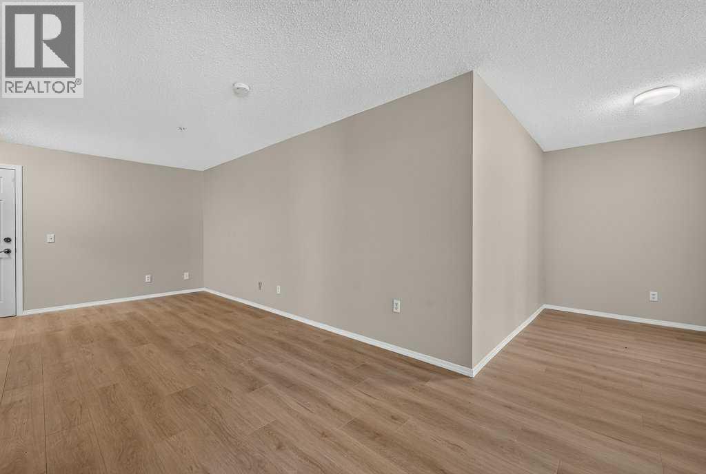 #106 11 Somervale View SW - 9