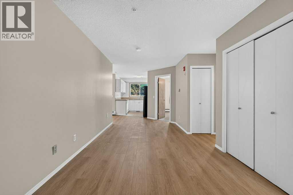 #106 11 Somervale View SW - 5