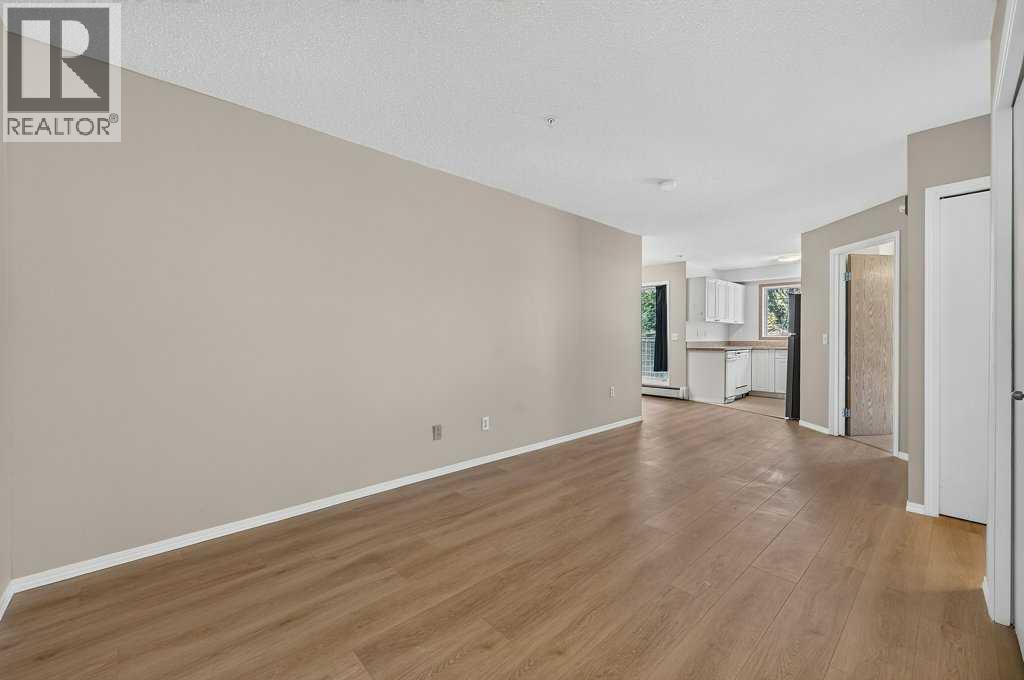#106 11 Somervale View SW - 4