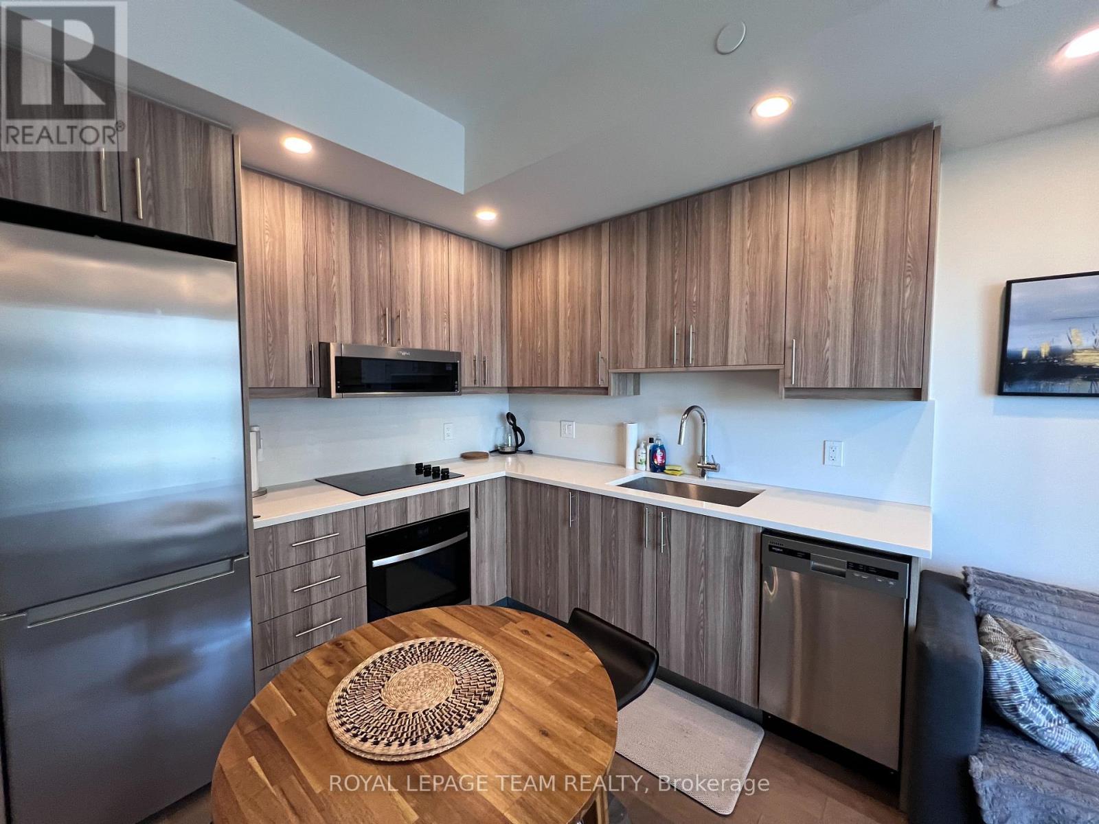 1 Bed, 1 Bath House for Rent in Ottawa – 1904 – 180 GEORGE STREET, Ottawa – MLS# X13516906 - Image 12
