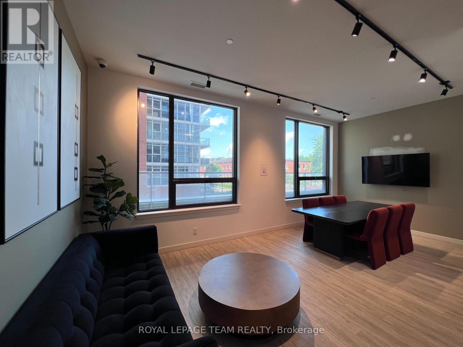 1 Bed, 1 Bath House for Rent in Ottawa – 1904 – 180 GEORGE STREET, Ottawa – MLS# X13516906 - Image 26