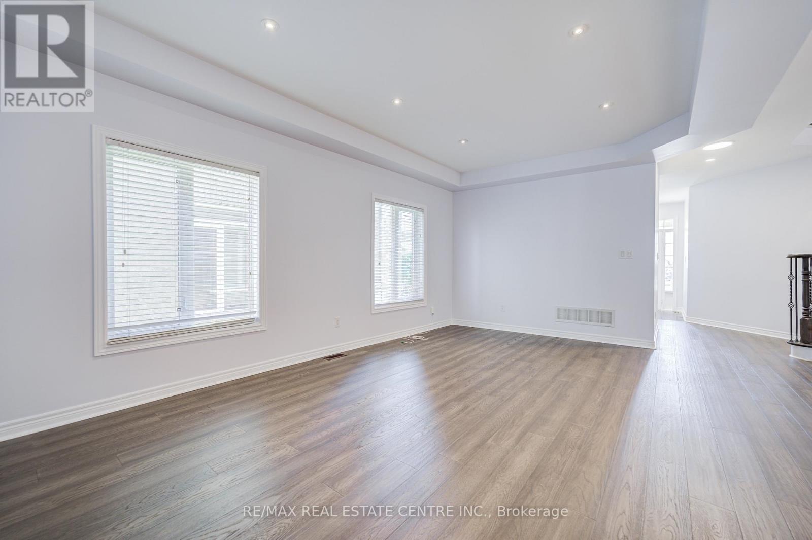 3275 TACC DRIVE - 12