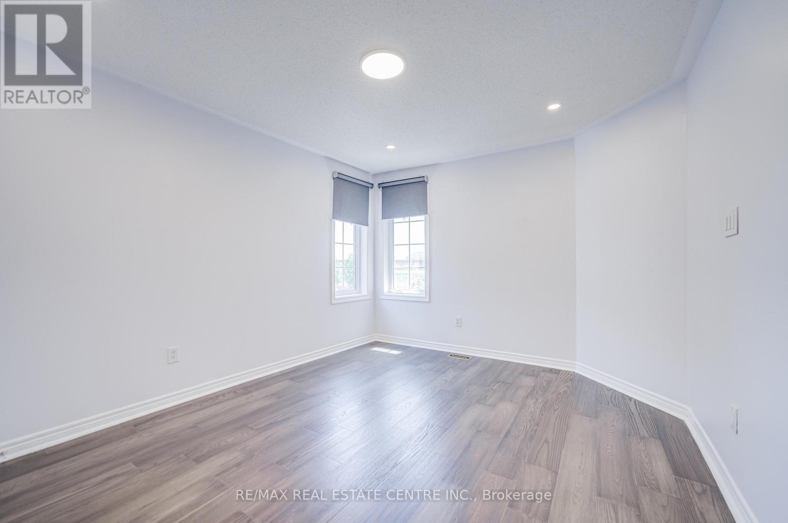 3275 TACC DRIVE - 45