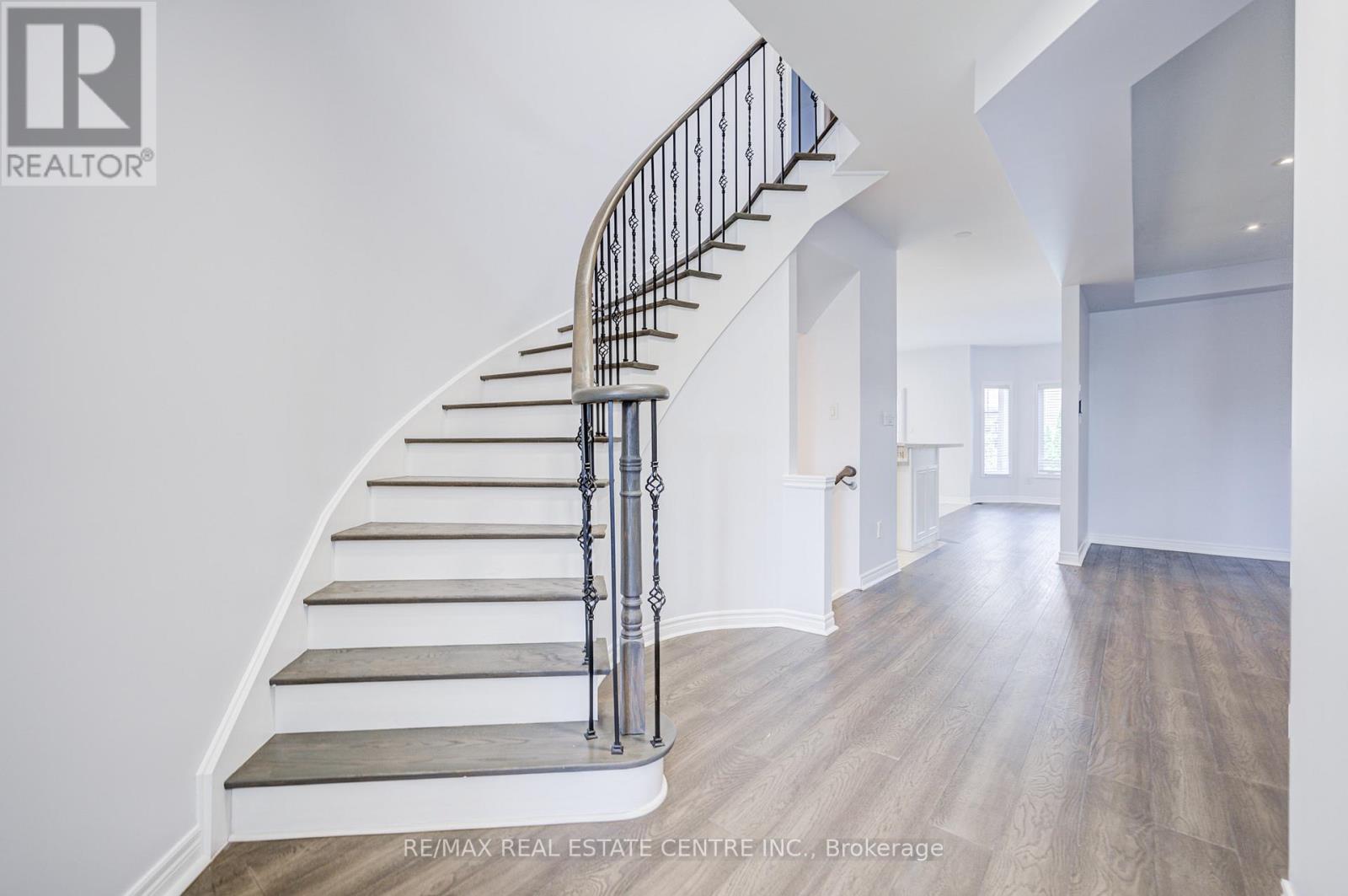 3275 TACC DRIVE - 9