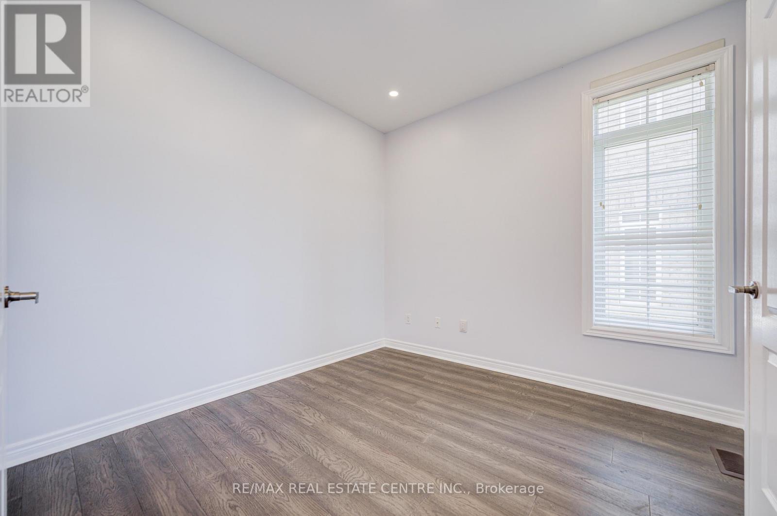 3275 TACC DRIVE - 7