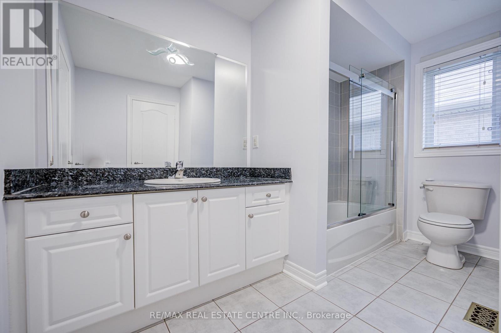 3275 TACC DRIVE - 47