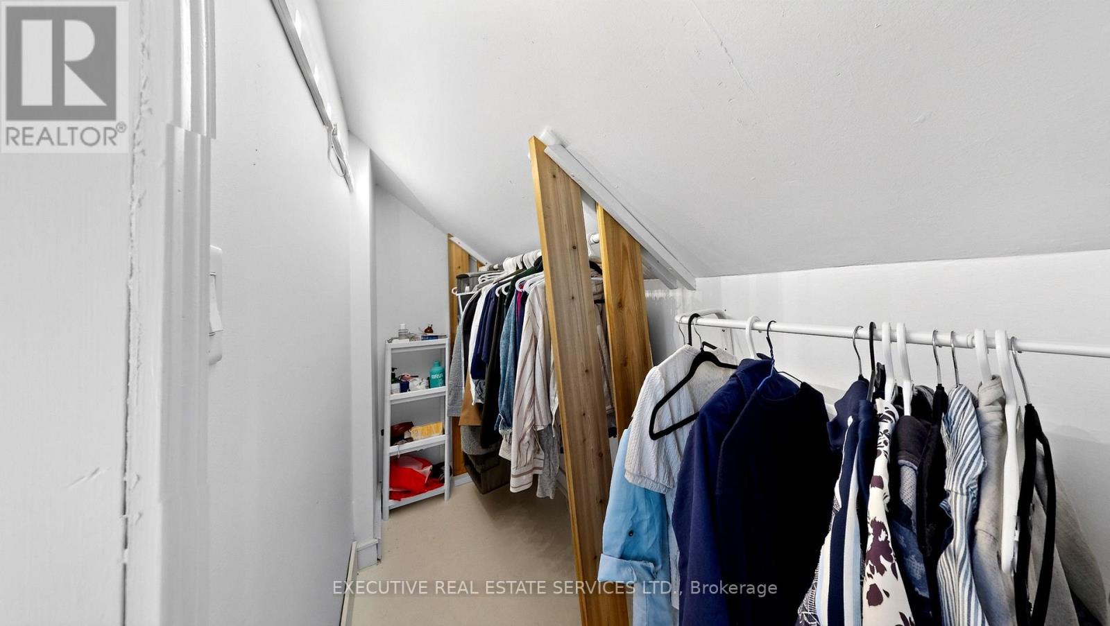 38 PARKER STREET - 21