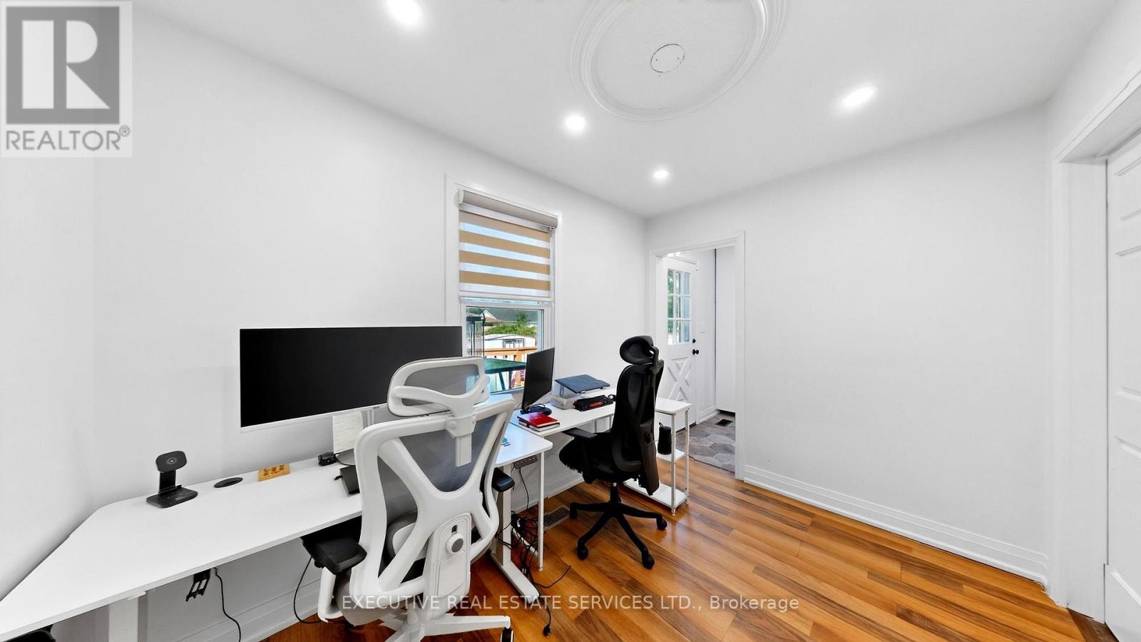 38 PARKER STREET - 9
