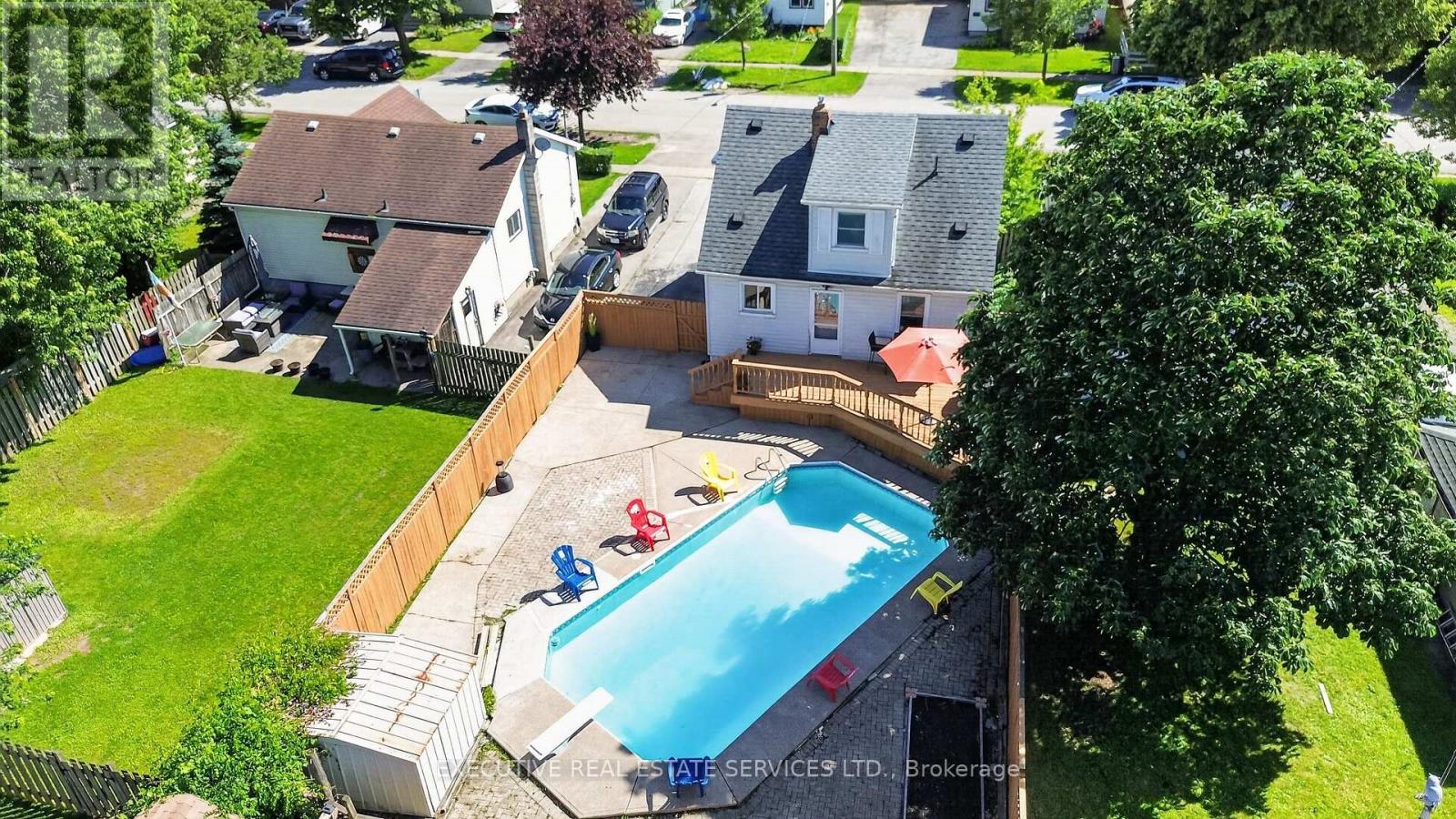 38 PARKER STREET - 34