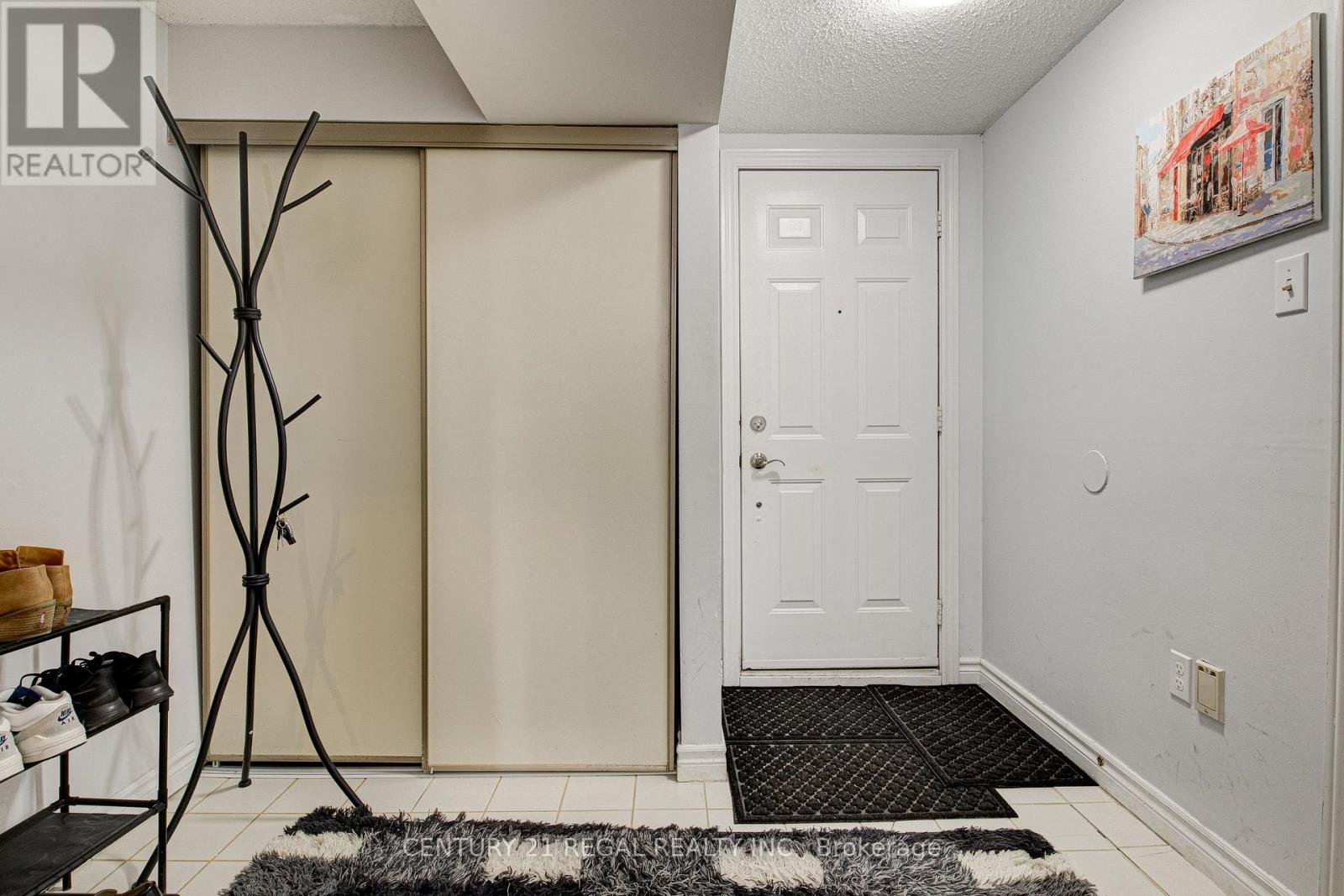 #15 310 CHRISTOPHER DRIVE - 19