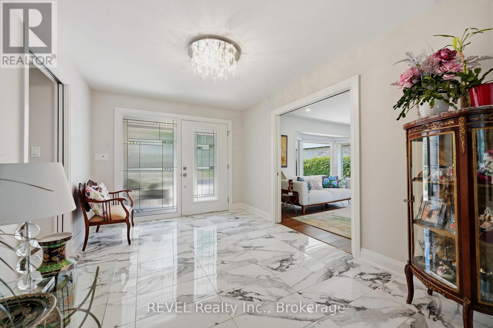 53 BEACHVIEW DRIVE - 12