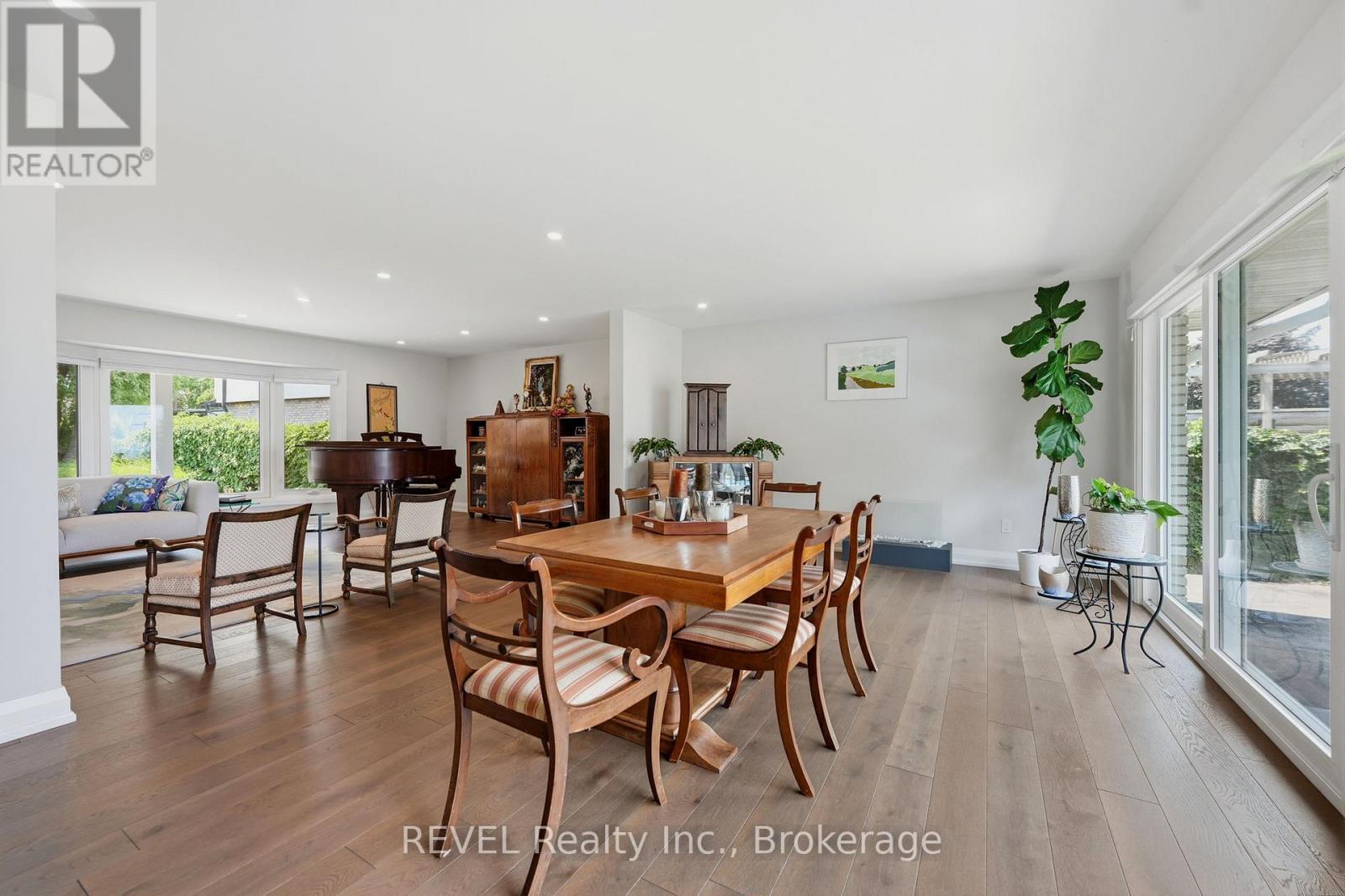 53 BEACHVIEW DRIVE - 15