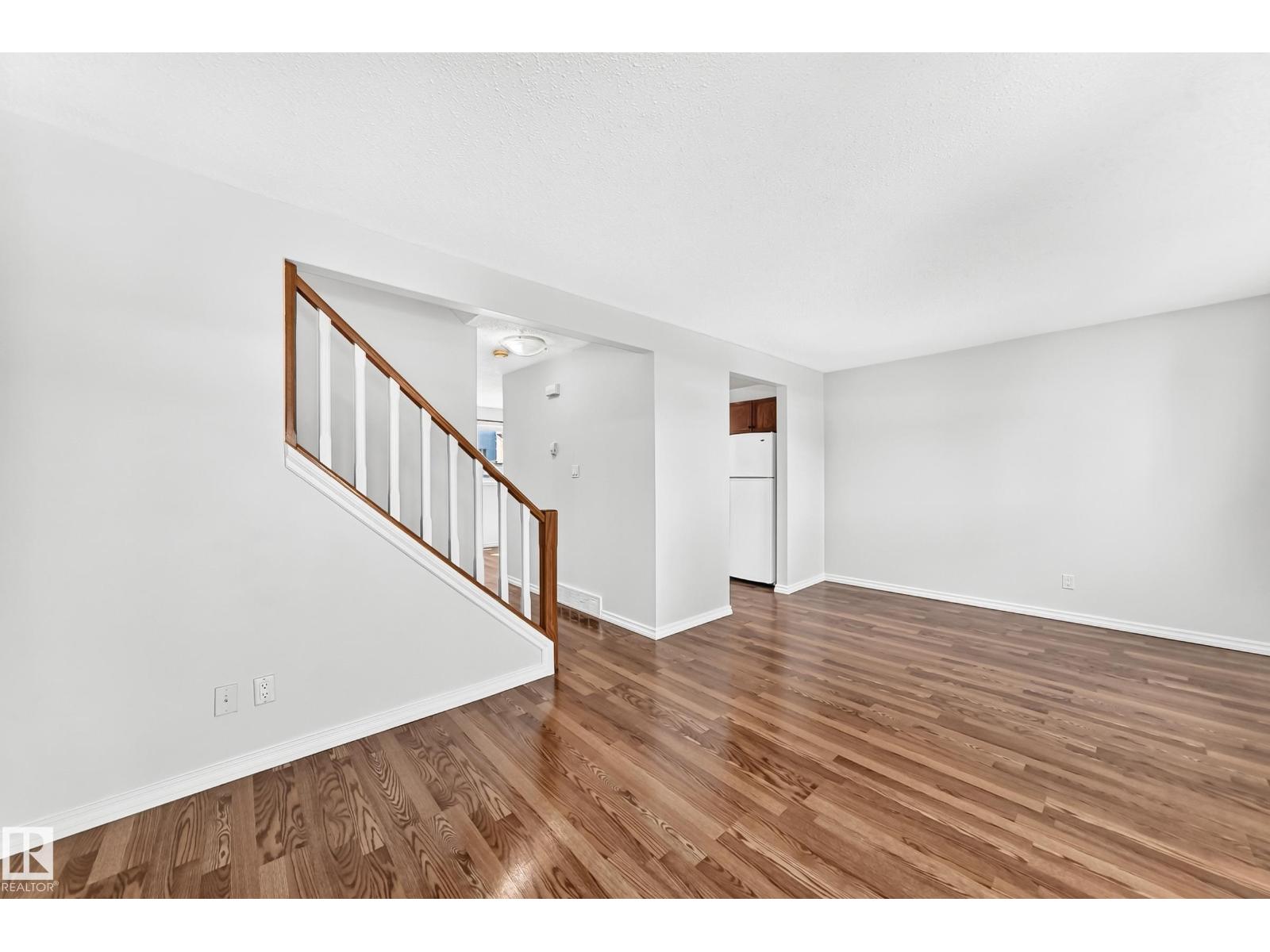 1102 MILLBOURNE RD E NW - 15