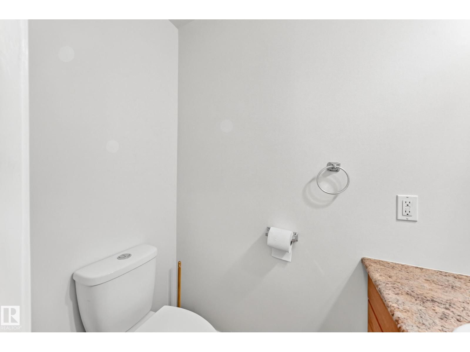 1102 MILLBOURNE RD E NW - 18