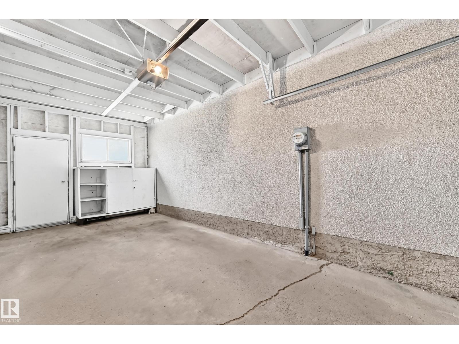 1102 MILLBOURNE RD E NW - 40