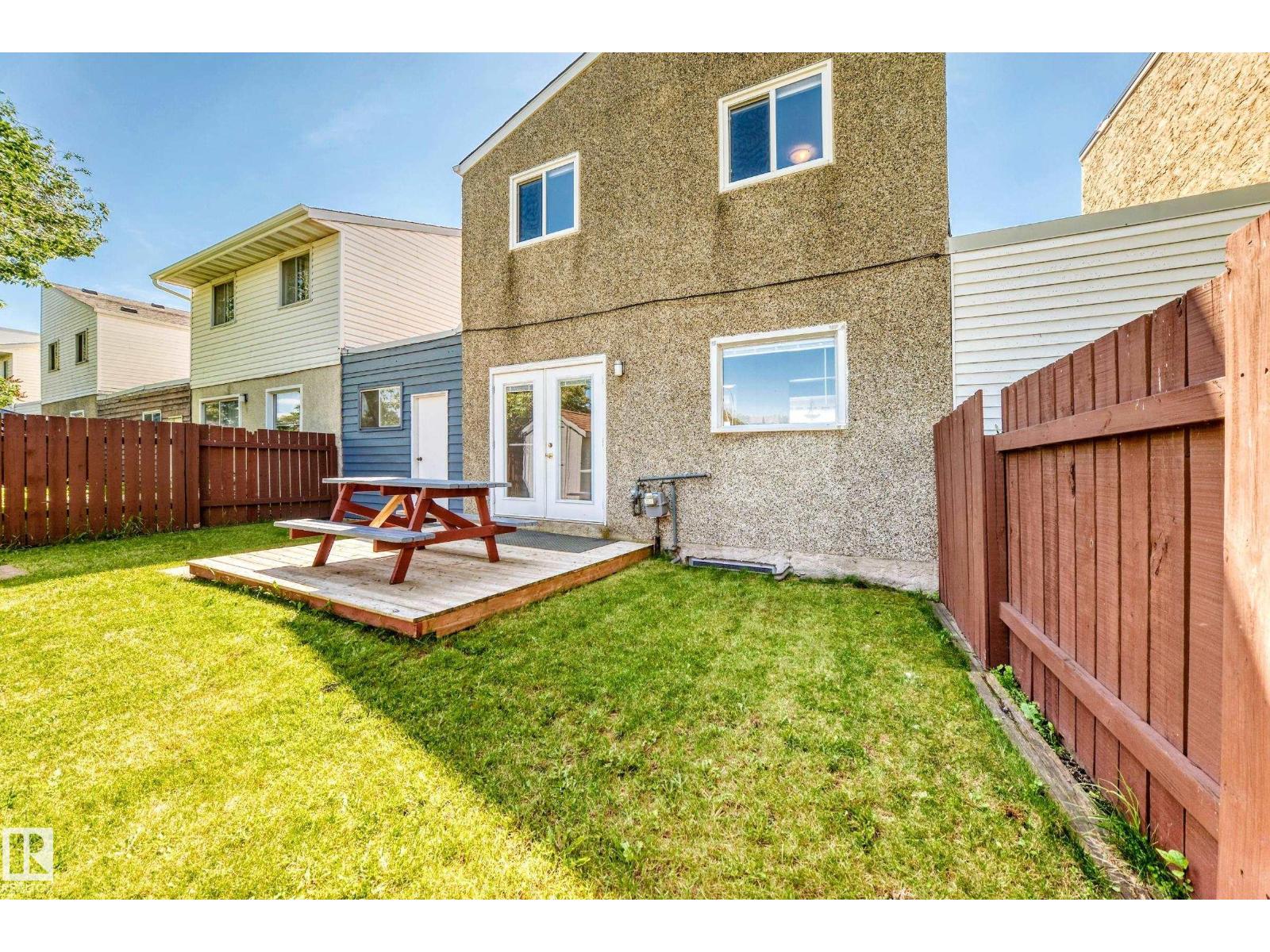 1102 MILLBOURNE RD E NW - 42