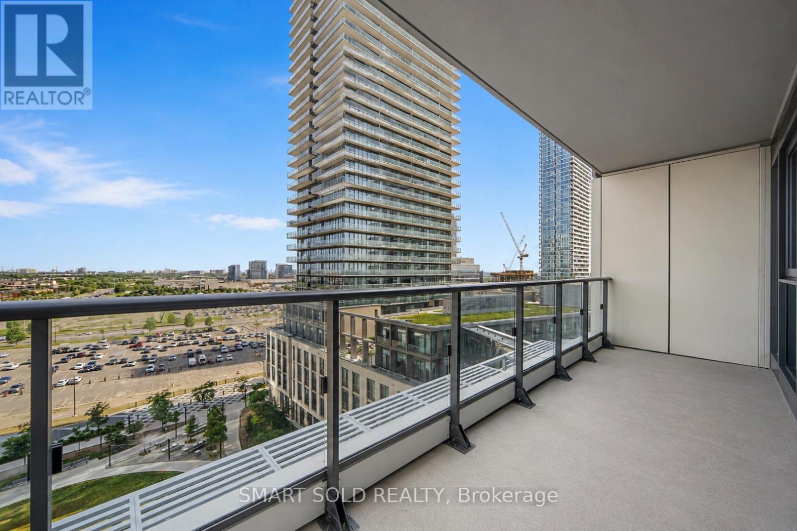 #906 1000 PORTAGE PARKWAY - 19