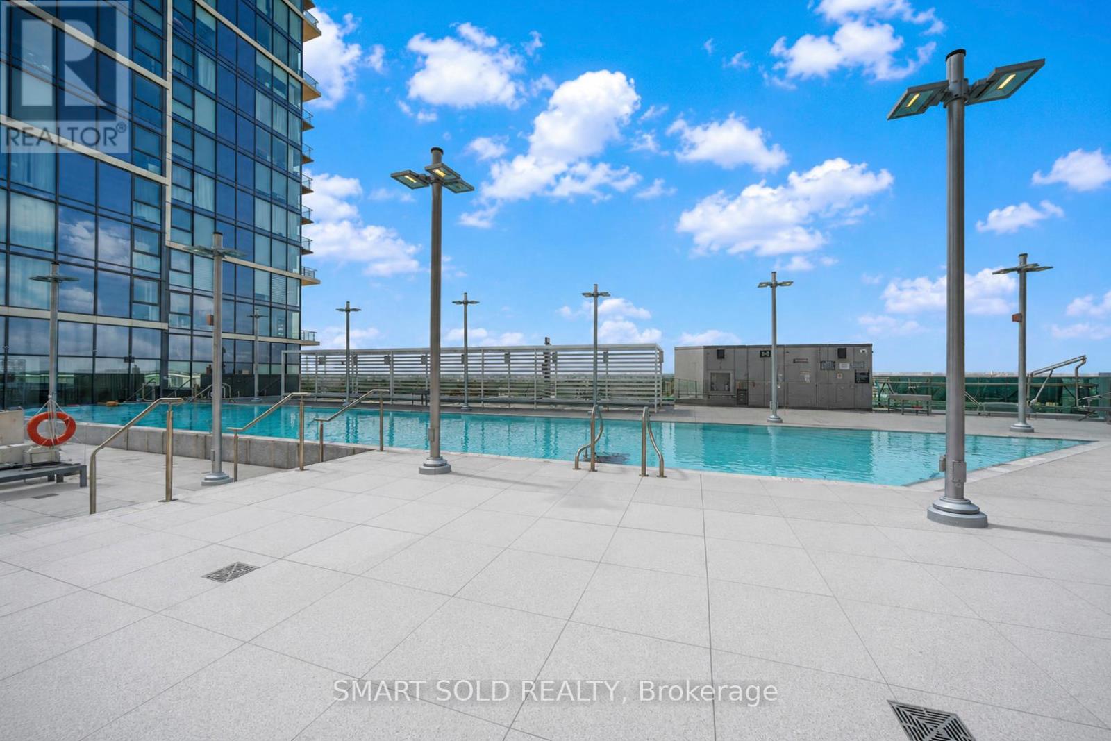 #906 1000 PORTAGE PARKWAY - 22