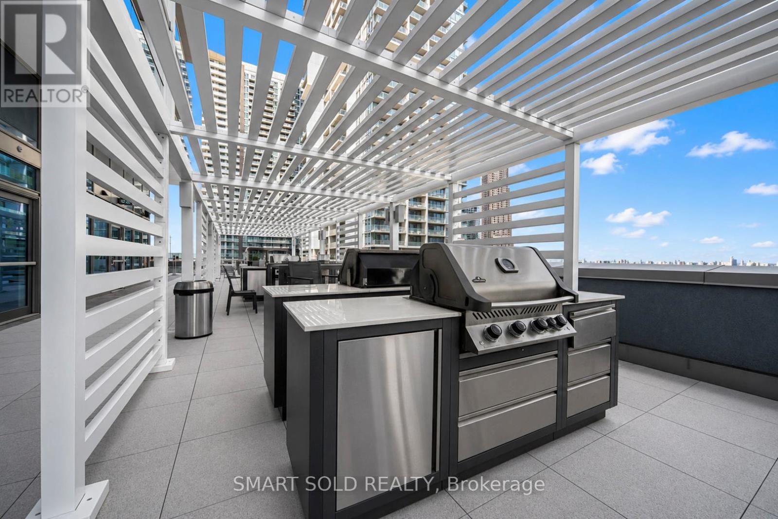 #906 1000 PORTAGE PARKWAY - 27