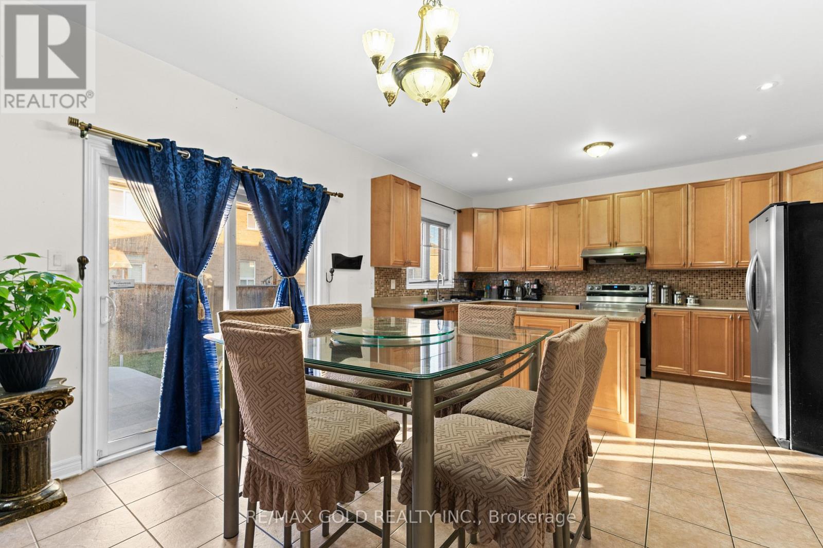 57 POWELL DRIVE - 14