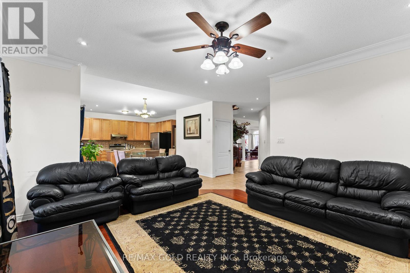 57 POWELL DRIVE - 21