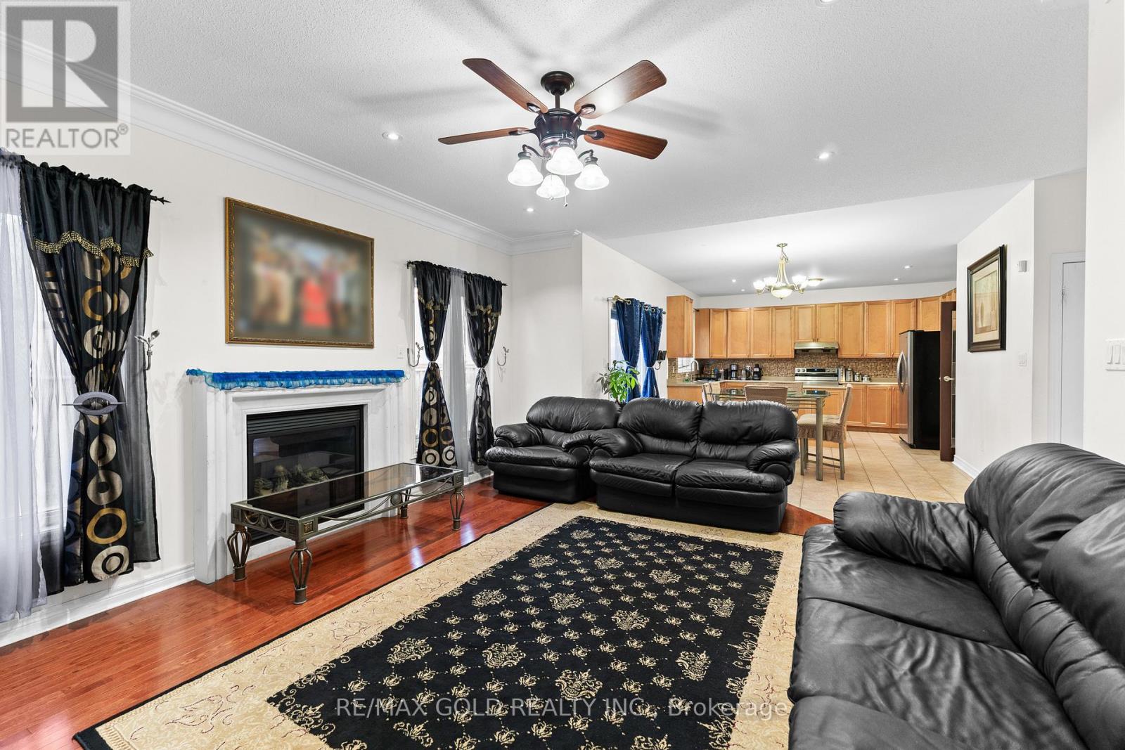 57 POWELL DRIVE - 22