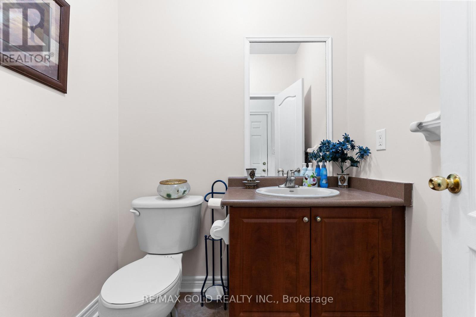 57 POWELL DRIVE - 23