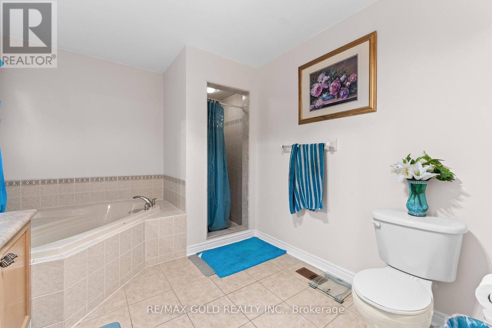 57 POWELL DRIVE - 27