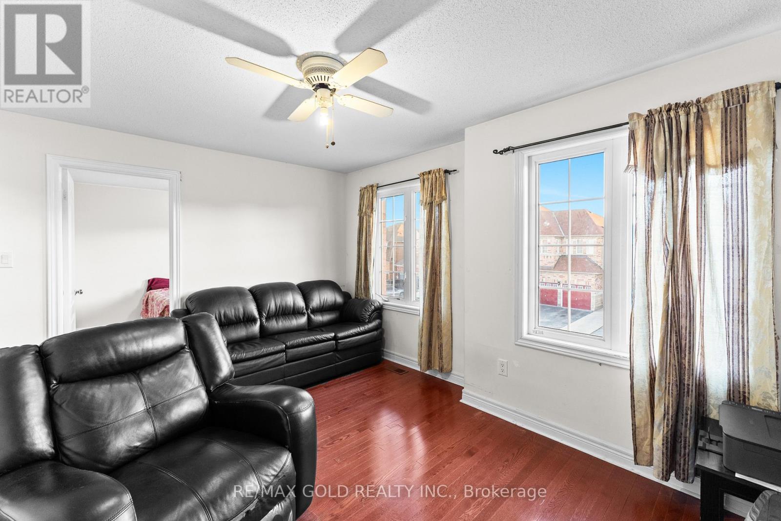 57 POWELL DRIVE - 35