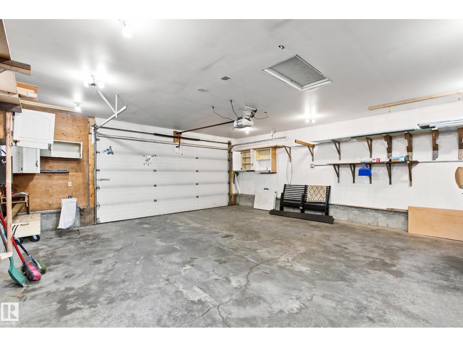 5507 47 ST - Image 43