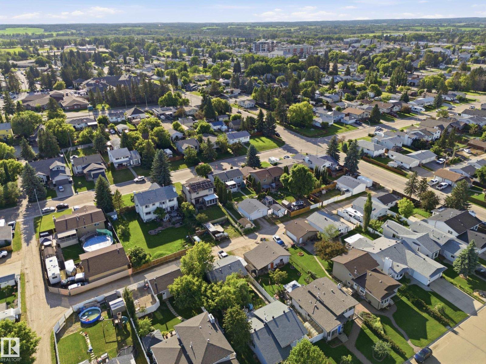 5507 47 ST - 49