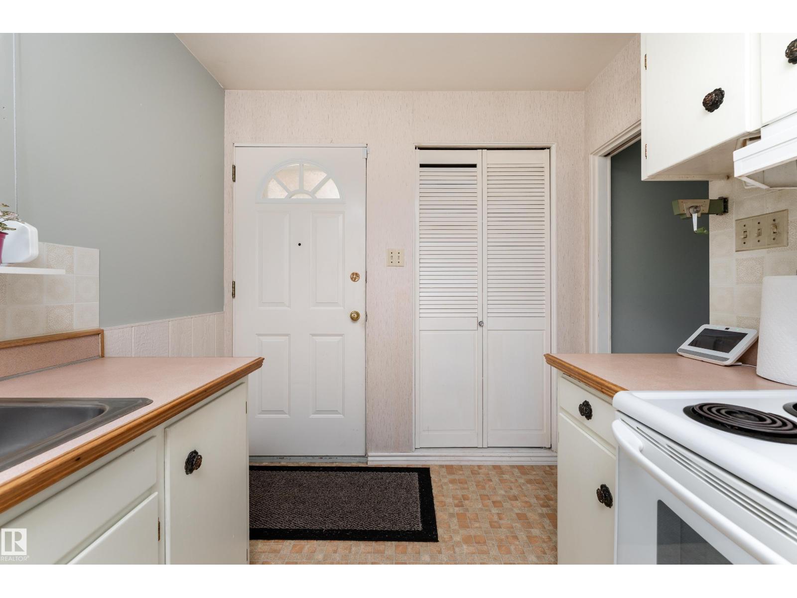 947 ALDER AV — photo 10