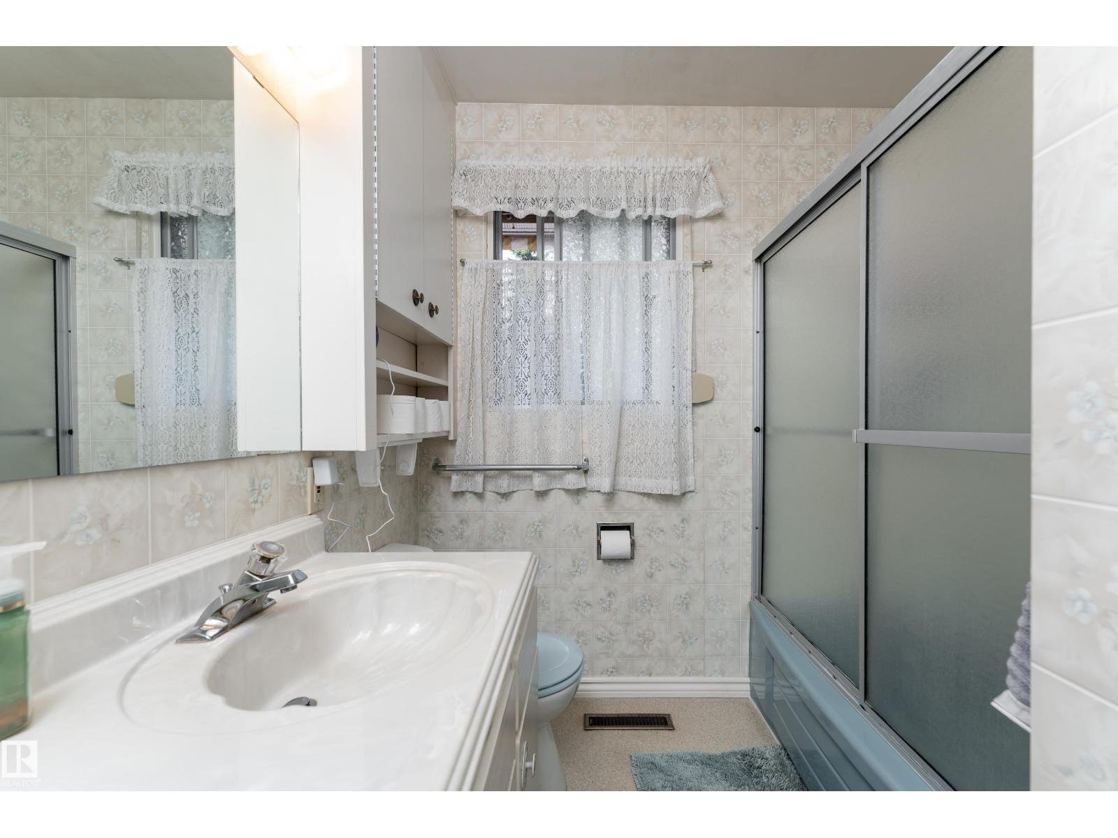947 ALDER AV — photo 25