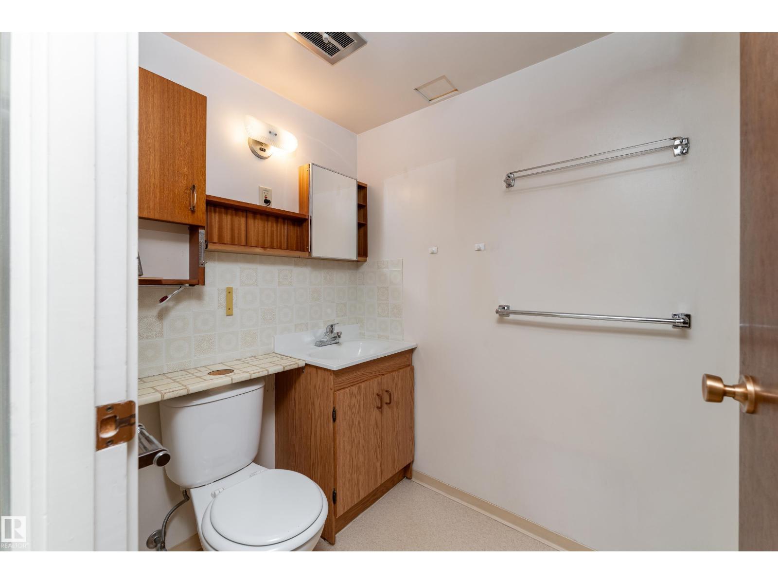 947 ALDER AV — photo 29
