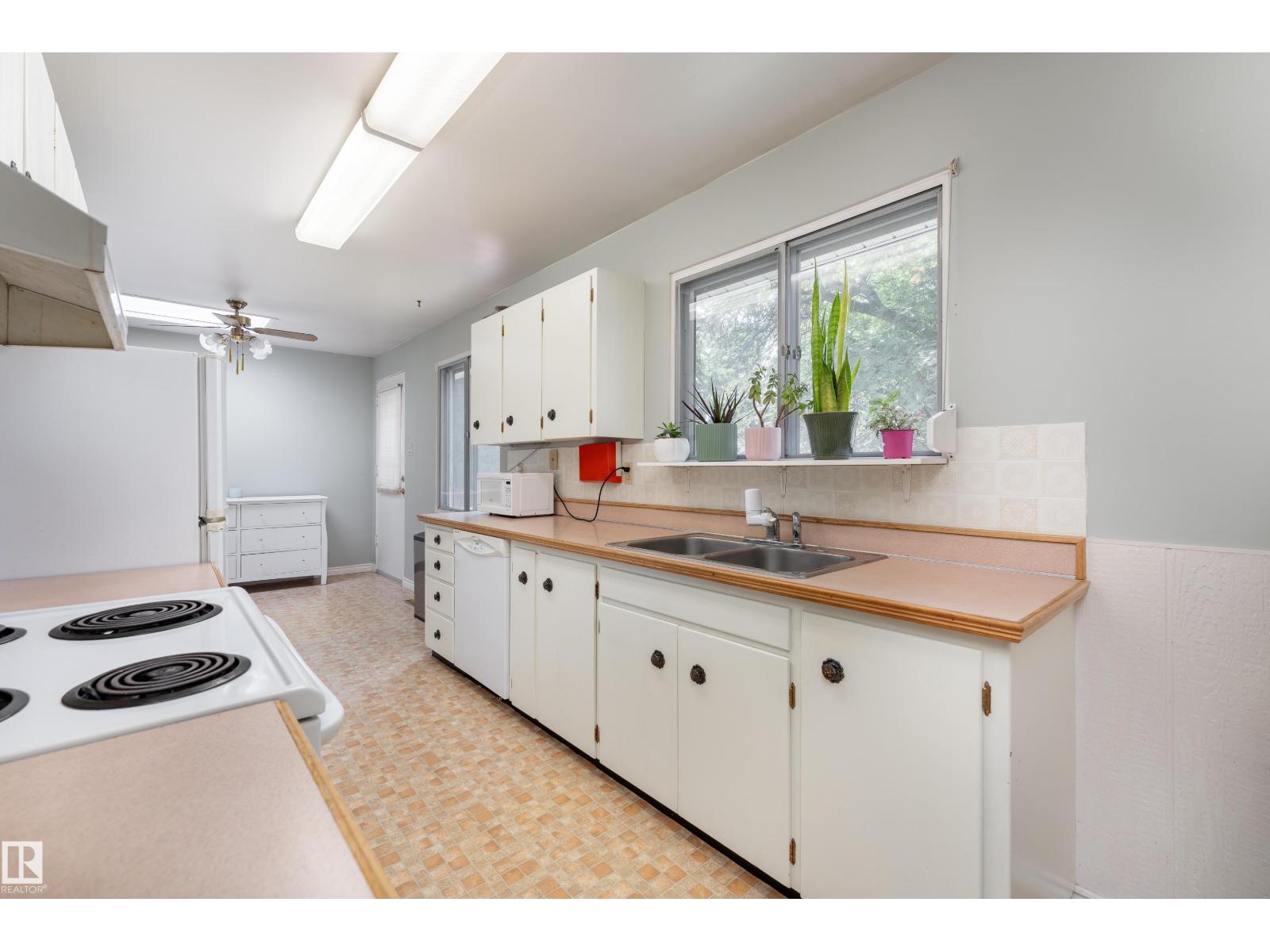 947 ALDER AV - photo 5