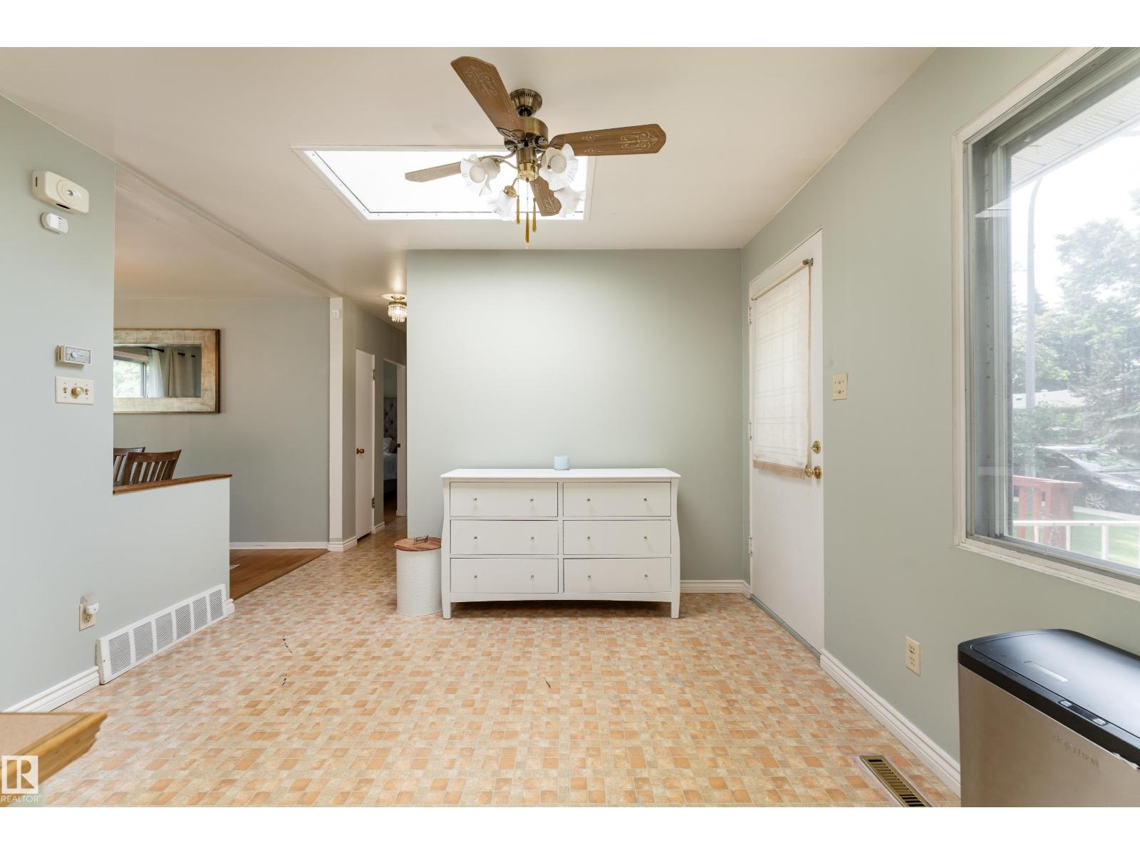 947 ALDER AV — photo 6