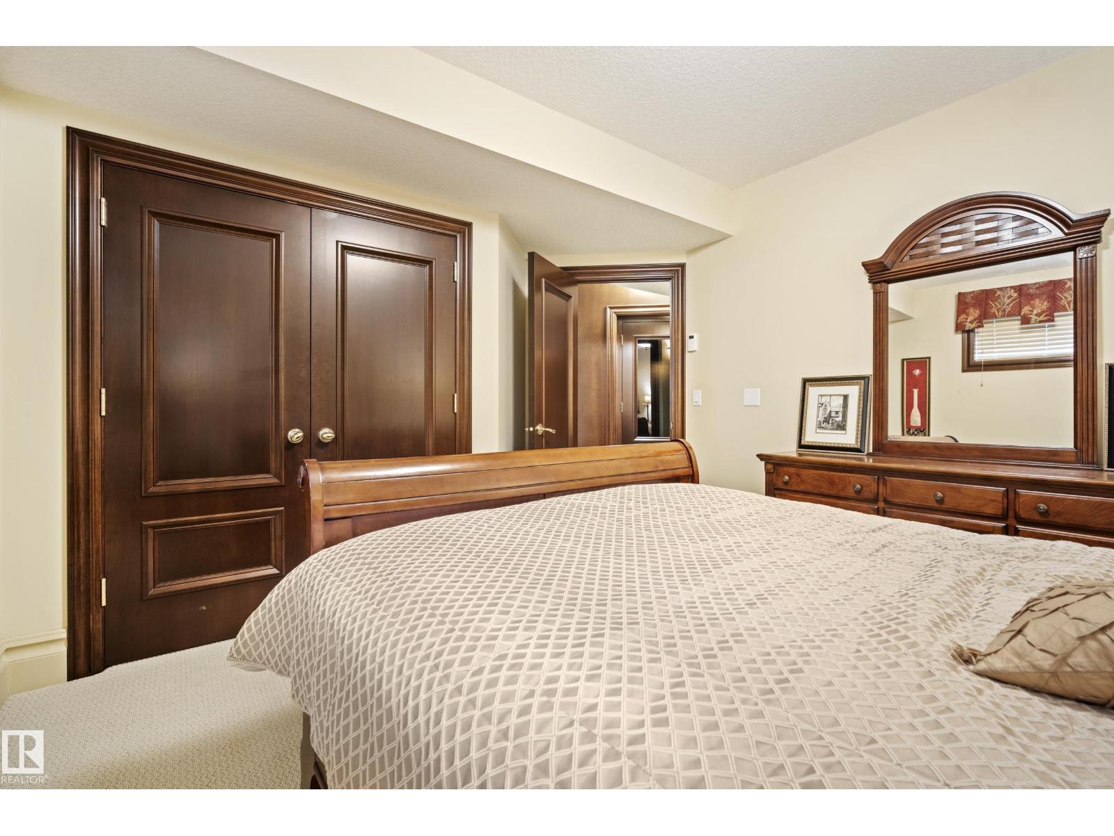 322 CALDWELL CL NW - 56