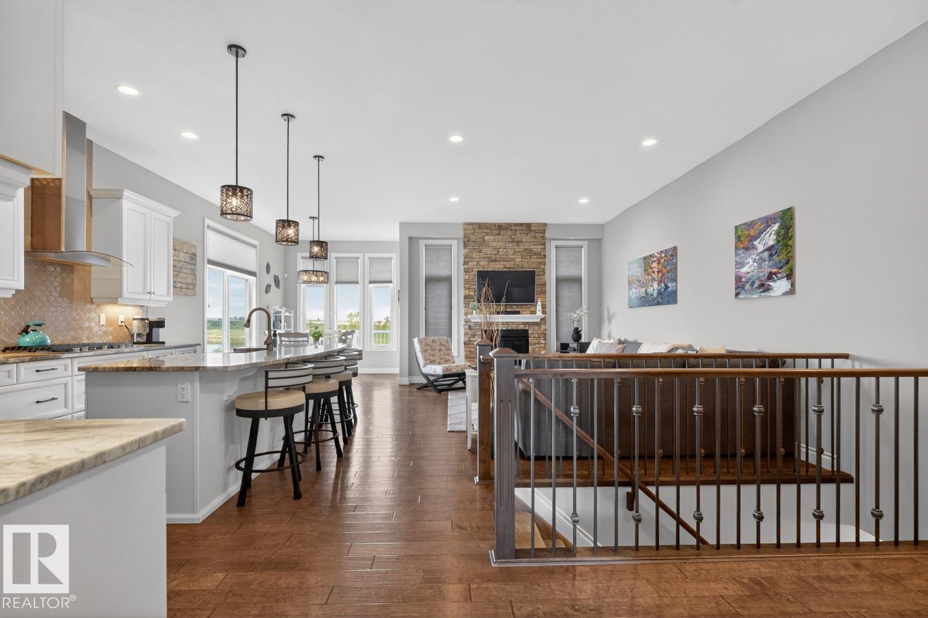 4232 8 ST NW - 15