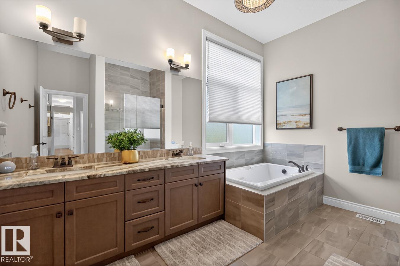 4232 8 ST NW - 20