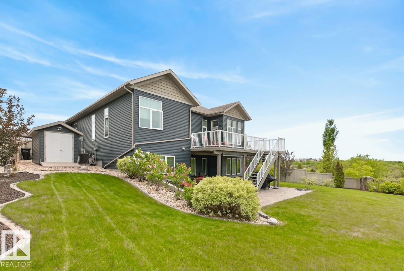 4232 8 ST NW - 44
