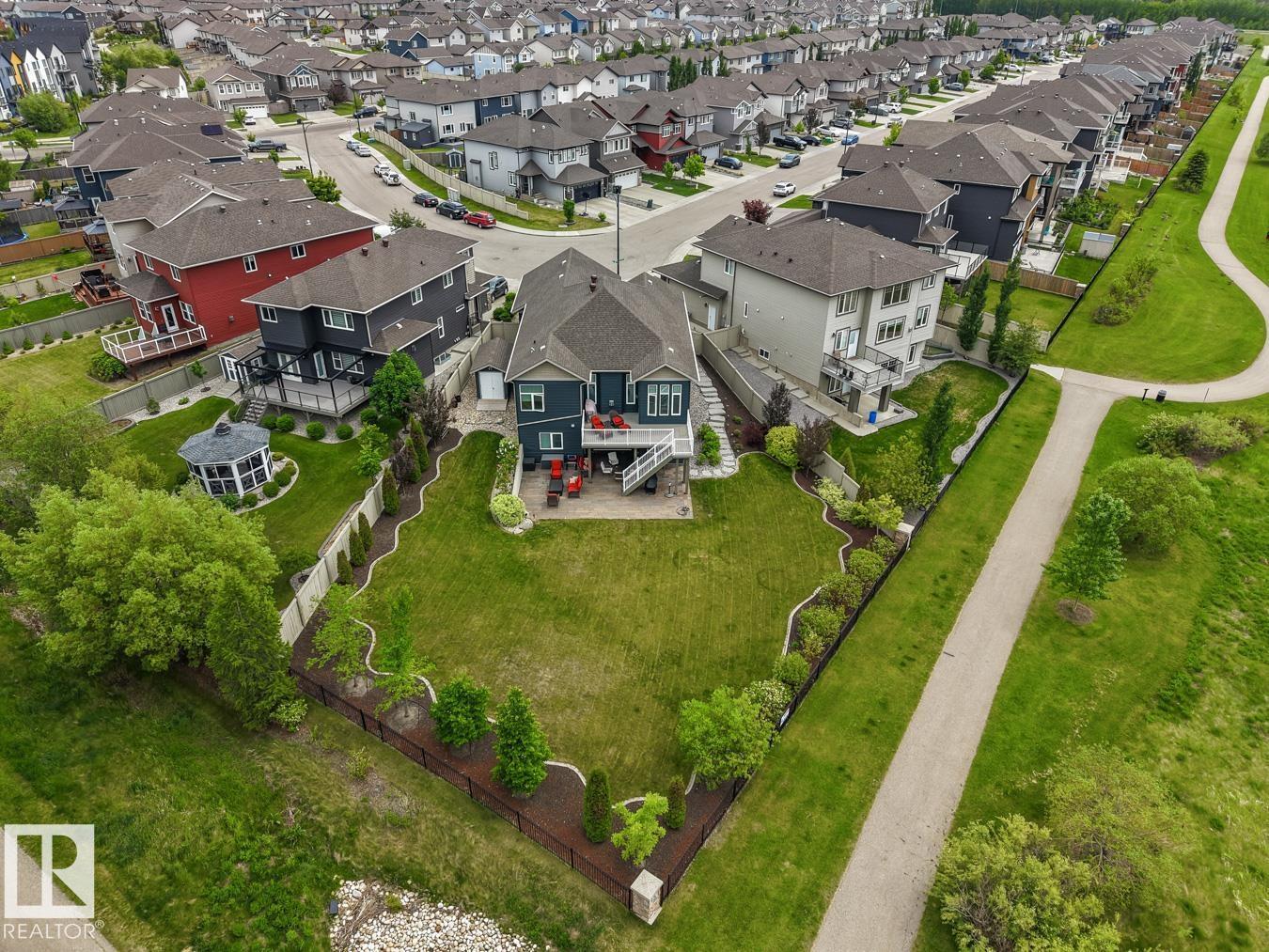 4232 8 ST NW - 57