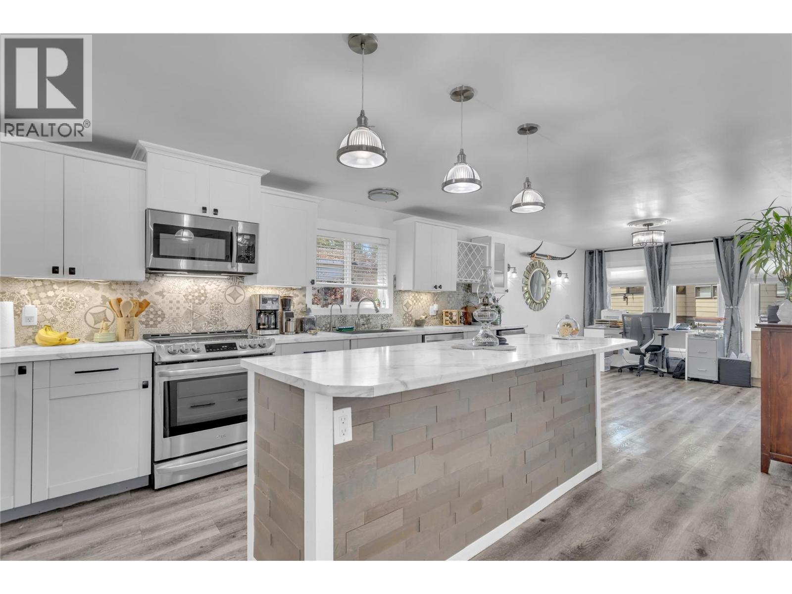#8 4355 Jaud Road - 7